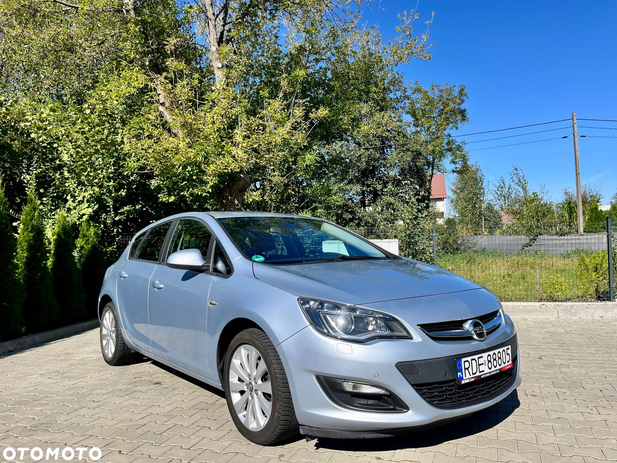 Opel Astra IV 1.4 T Sport - 1