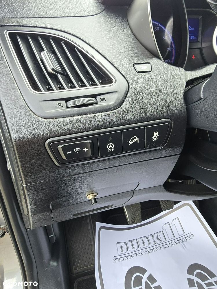 Hyundai ix35 - 16