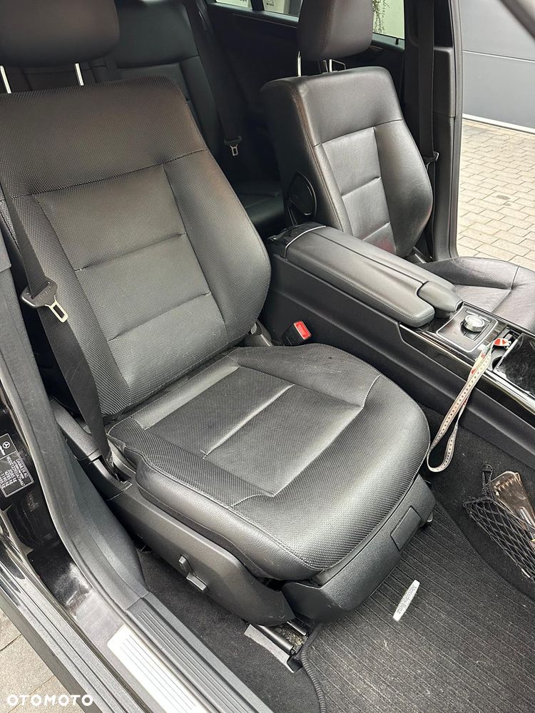 Mercedes-Benz Klasa E 350 CDI DPF 4Matic BlueEFFICIENCY 7G-TRONIC Avantgarde - 25