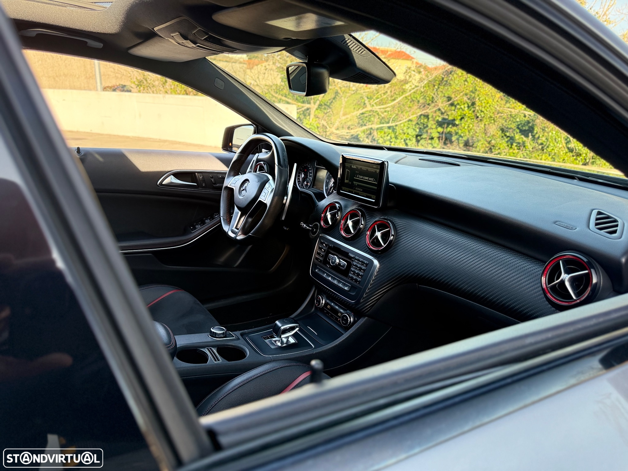 Mercedes-Benz A 45 AMG 4Matic Speedshift 7G-DCT - 15