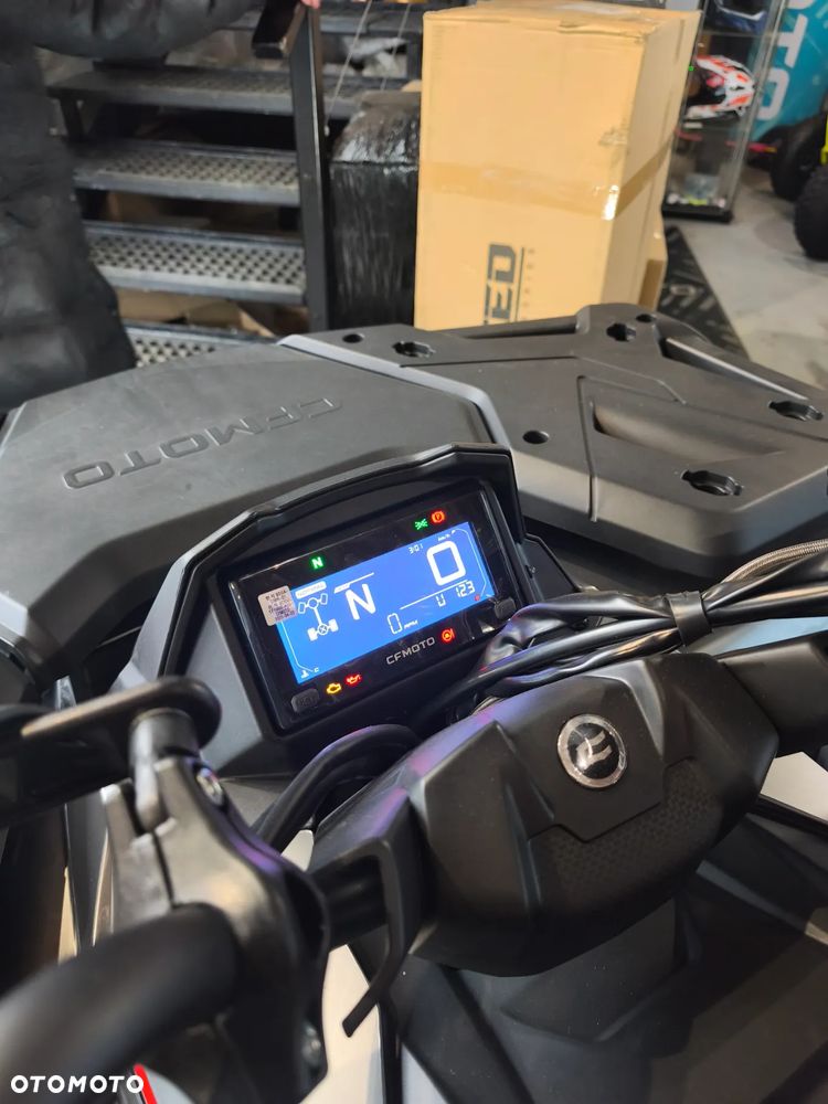 CFMoto CForce - 4