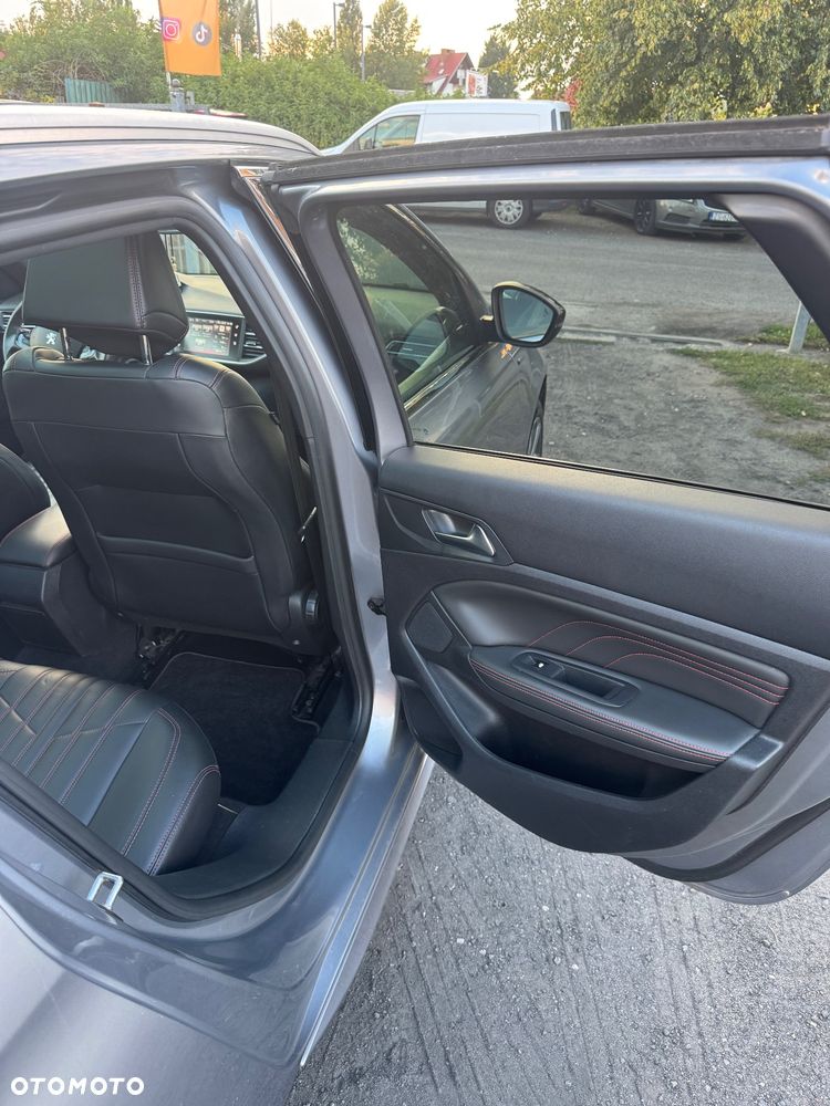 Peugeot 308 - 16