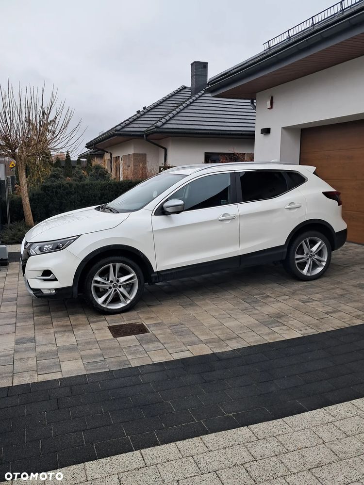 Nissan Qashqai 1.3 DIG-T N-Motion - 1