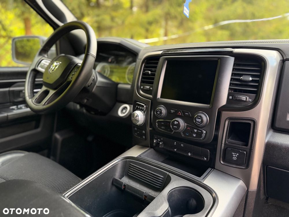 Dodge RAM 5.7 4x4 - 21