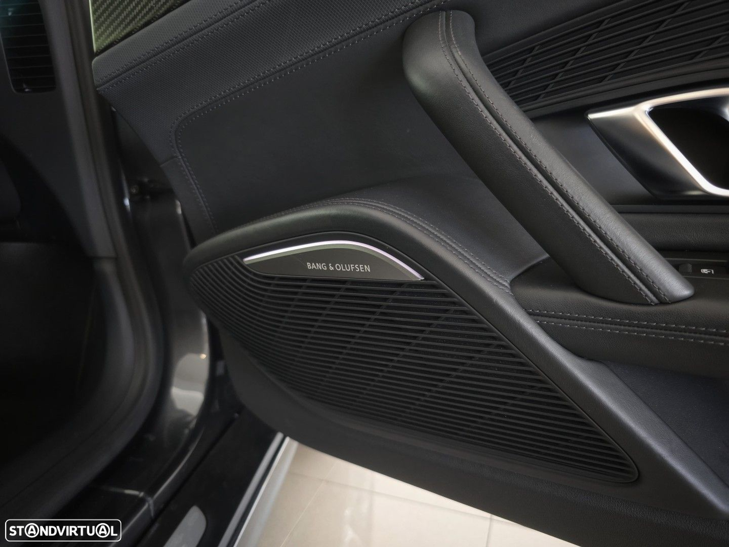 Audi R8 Coupé V10 plus 5.2 FSI quattro S tronic - 41