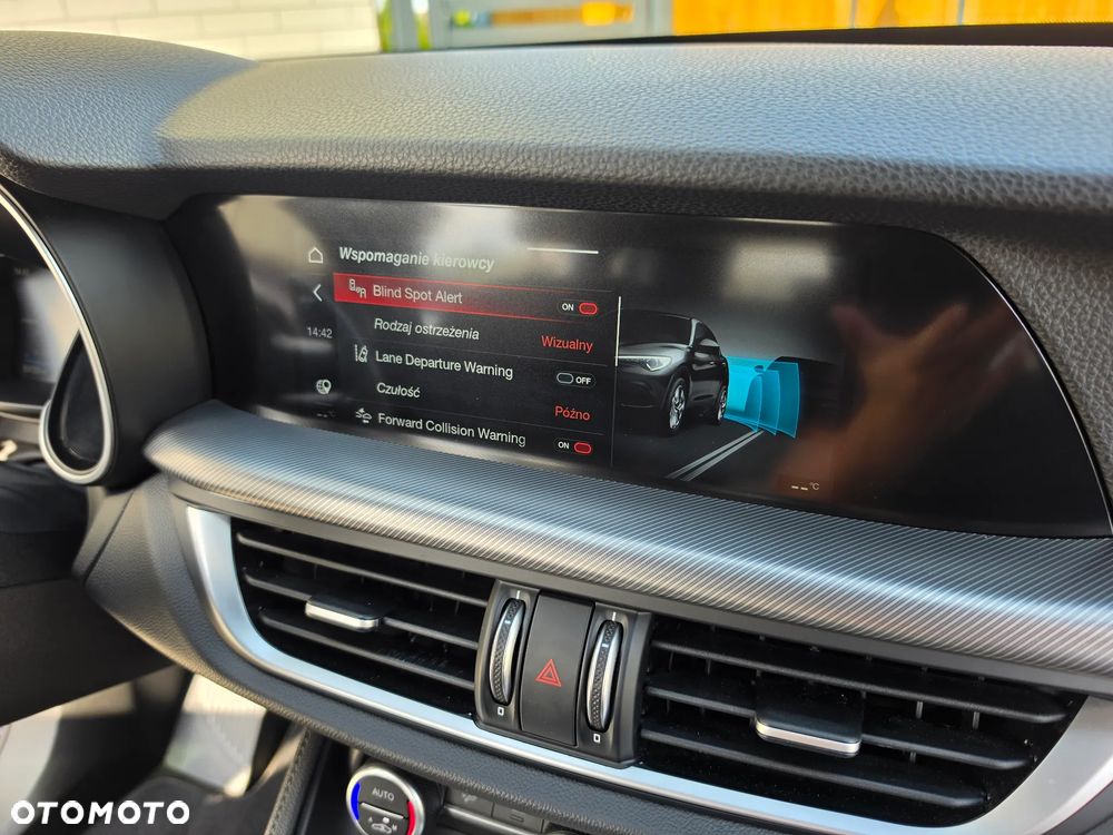 Alfa Romeo Stelvio 2.0 Turbo Sprint Q4 - 17