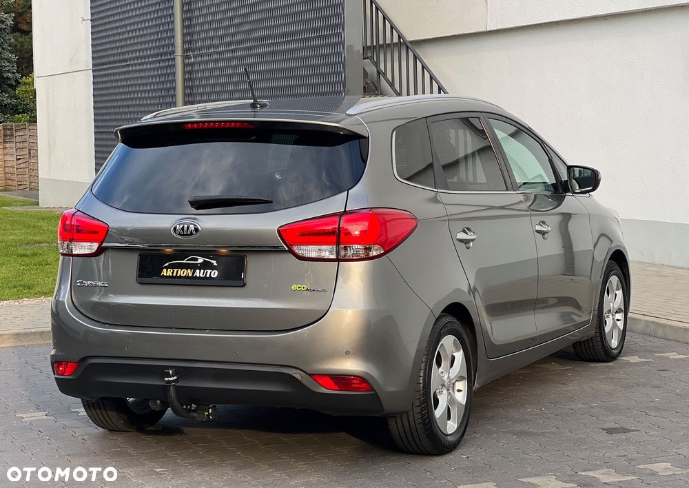 Kia Carens 1.6 GDI XL 7os - 13