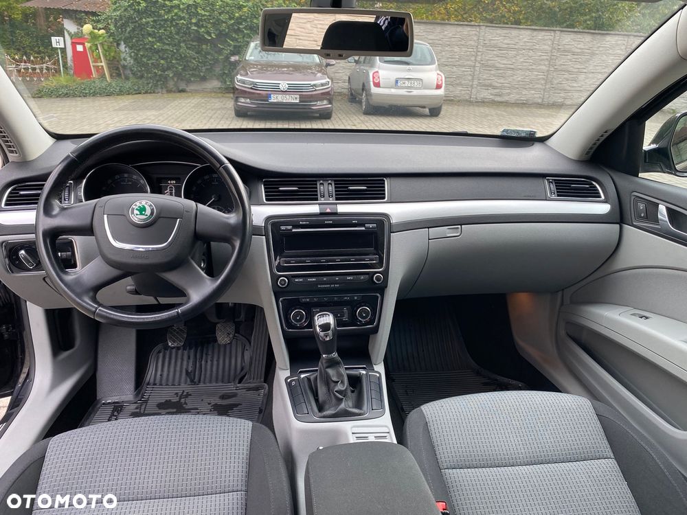 Skoda Octavia - 14