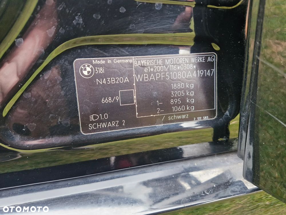 BMW Seria 3 318i - 20