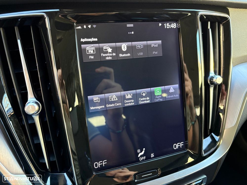 Volvo V60 2.0 D3 Momentum Plus - 23