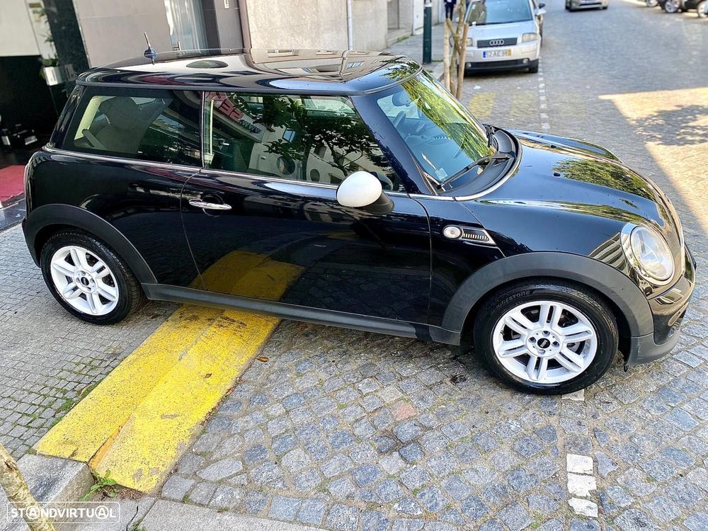 MINI 3 Portas One D - 5
