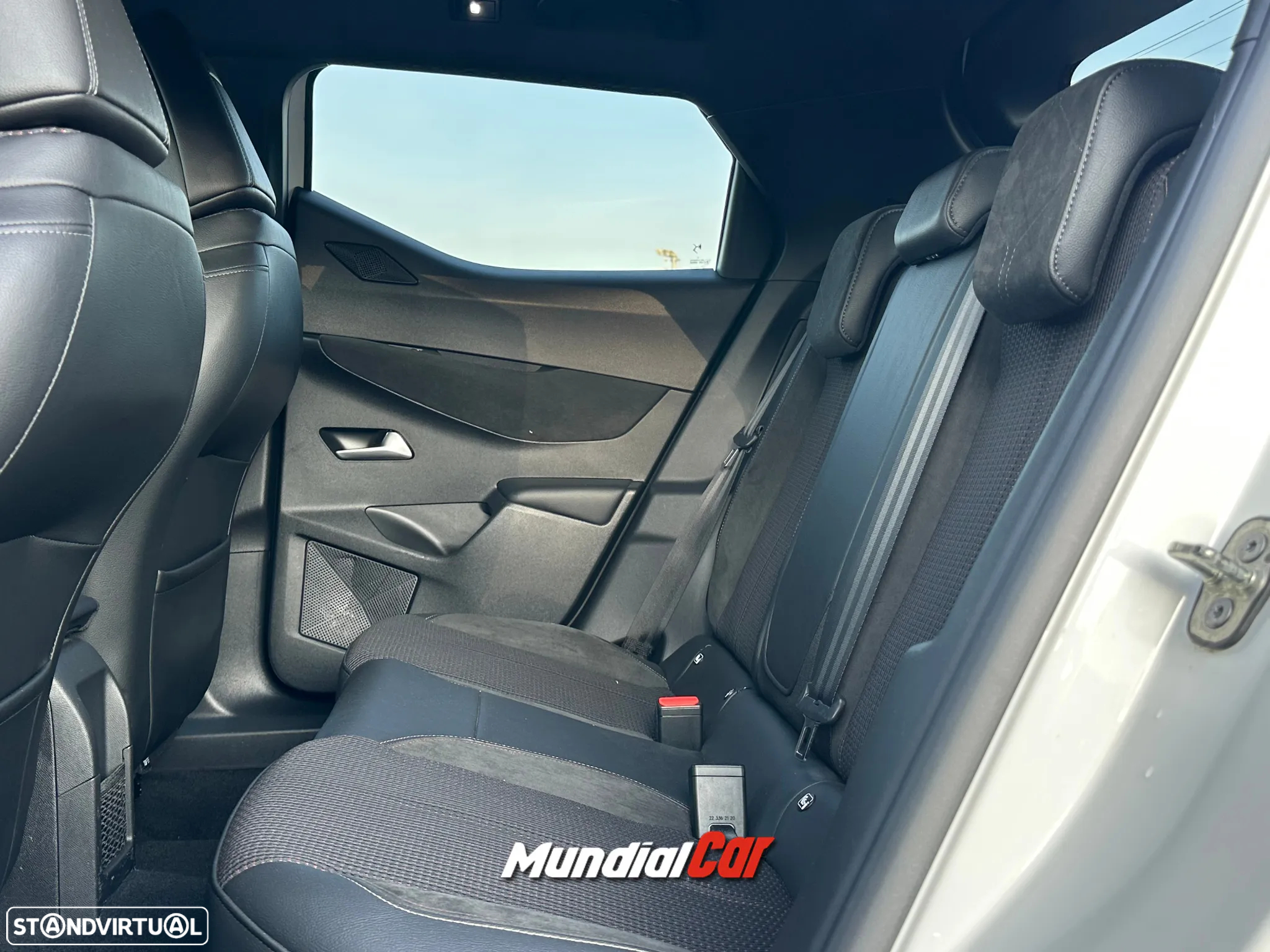 DS DS3 Crossback 1.5 BlueHDi Performance Line EAT8 - 14
