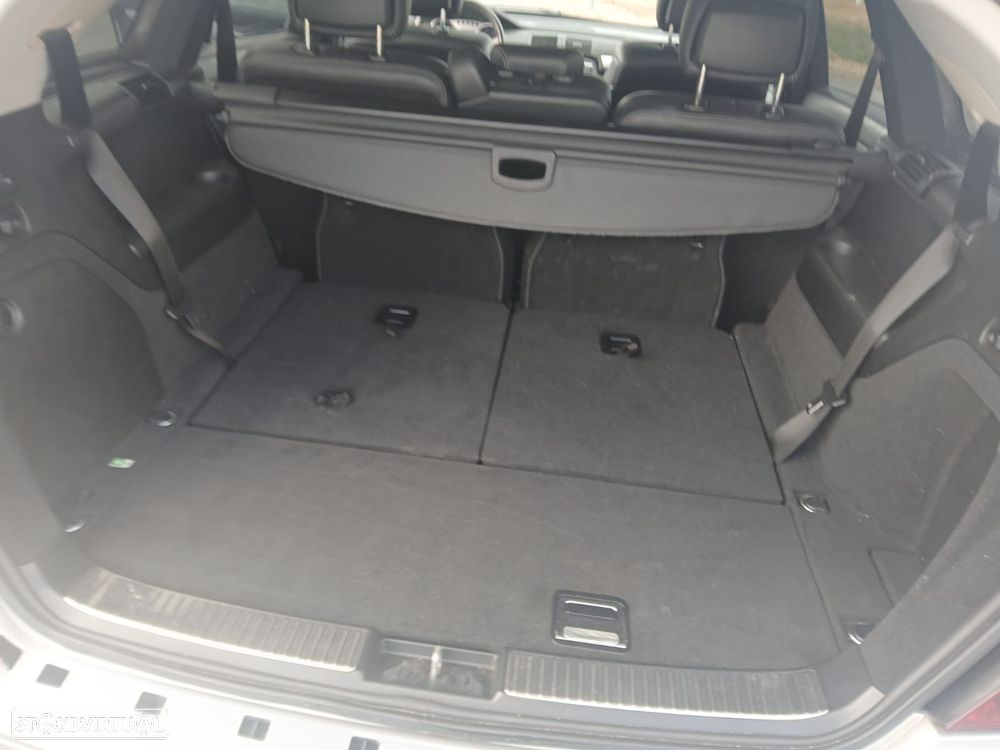 Mercedes-Benz R 320 CDI 4-Matic Longo - 25