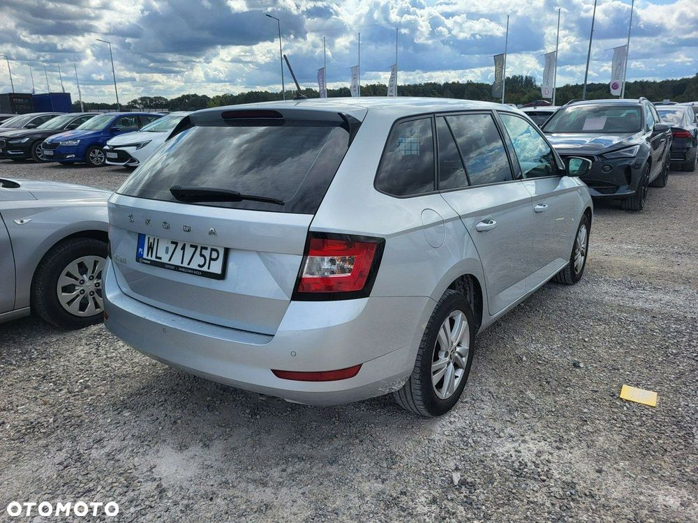 Skoda Fabia - 4
