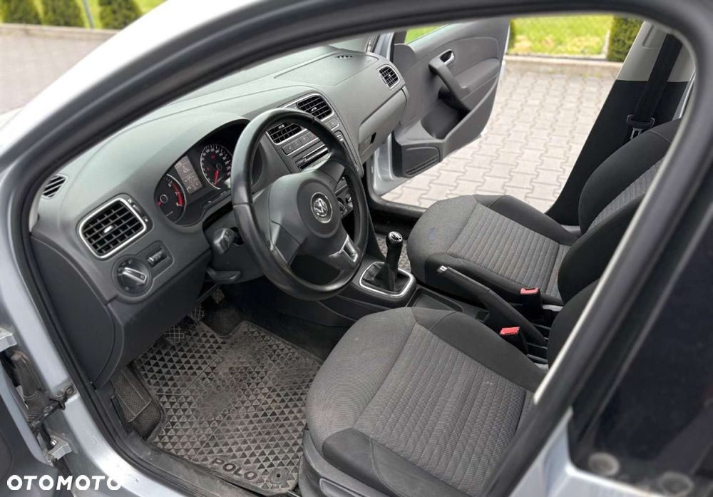 Volkswagen Polo - 14