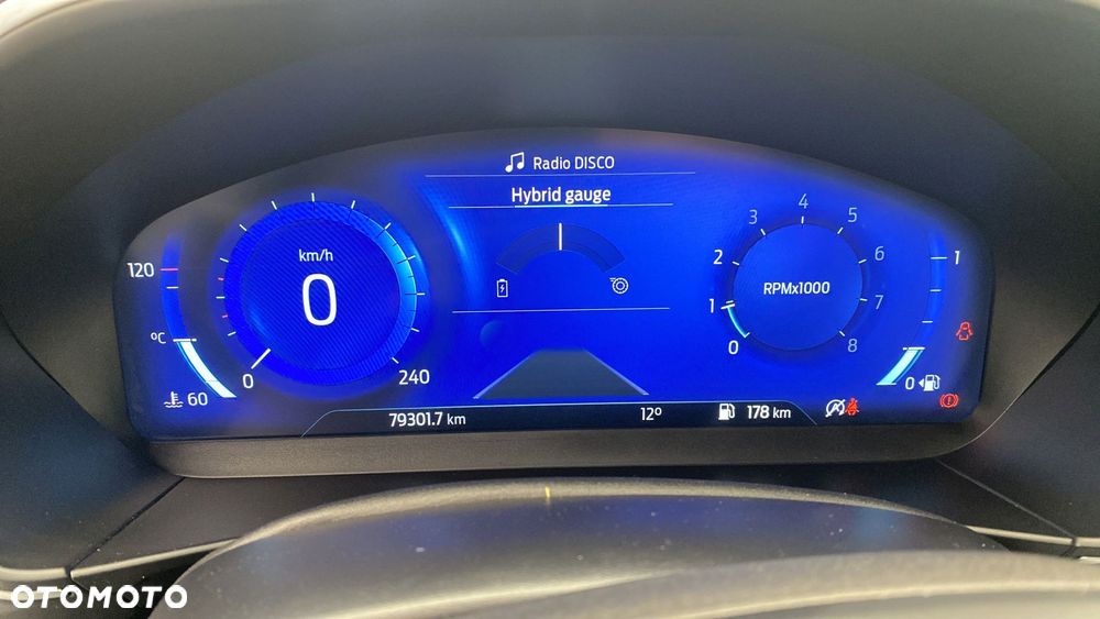 Ford Focus 1.0 EcoBoost mHEV Titanium X - 17