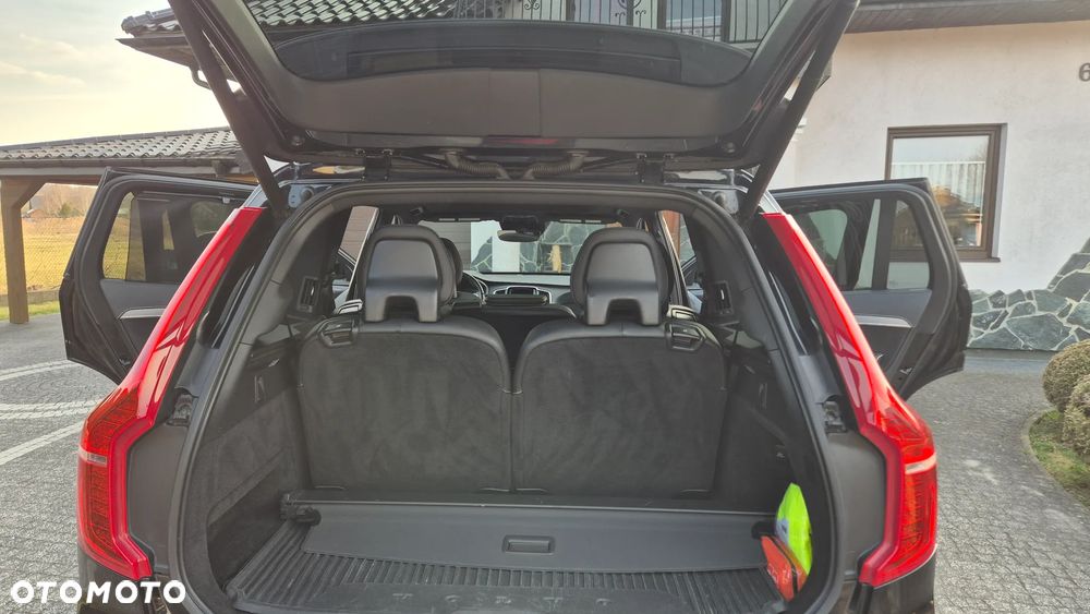 Volvo XC 90 - 15