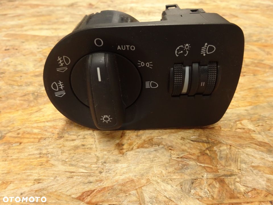 8U1941531A wlacznik swiatel audi Q3 8U0 czesci