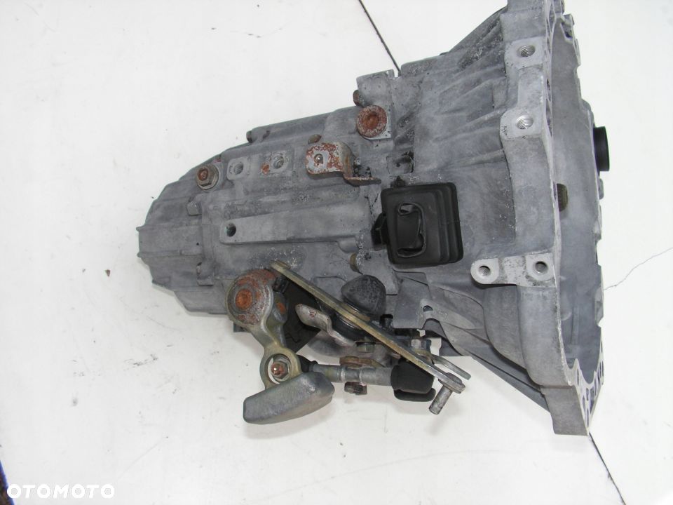 CELICA VII 1,8 SKRZYNIA BIEGÓW IDEALNA 92 TYŚ KM - 5
