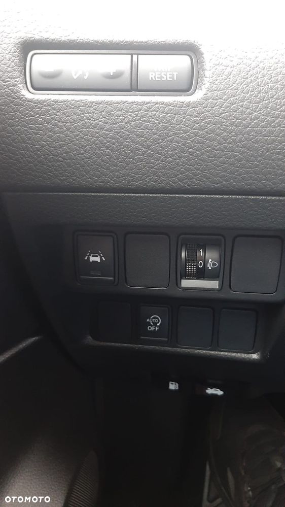 Nissan Qashqai 1.3 DIG-T TEKNA - 20