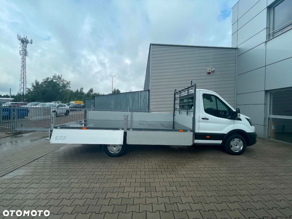 Ford Transit - 11