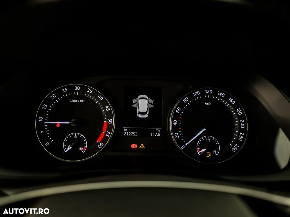 Skoda Octavia Combi 2.0 TDI Active - 22