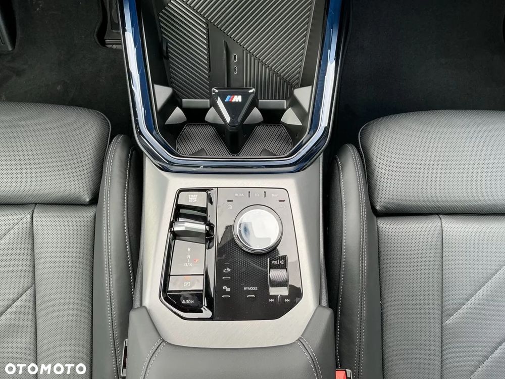 BMW X3 xDrive40d mHEV - 23