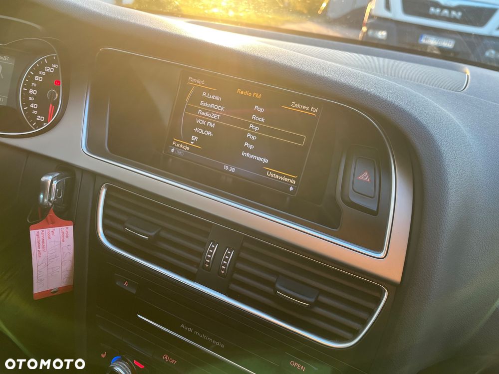 Audi A4 Avant 2.0 TFSI quattro S tronic S line Sportpaket - 18