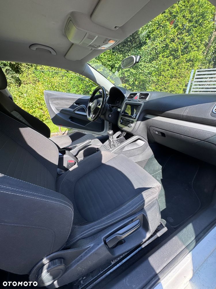 Volkswagen Scirocco 2.0 TDI - 22