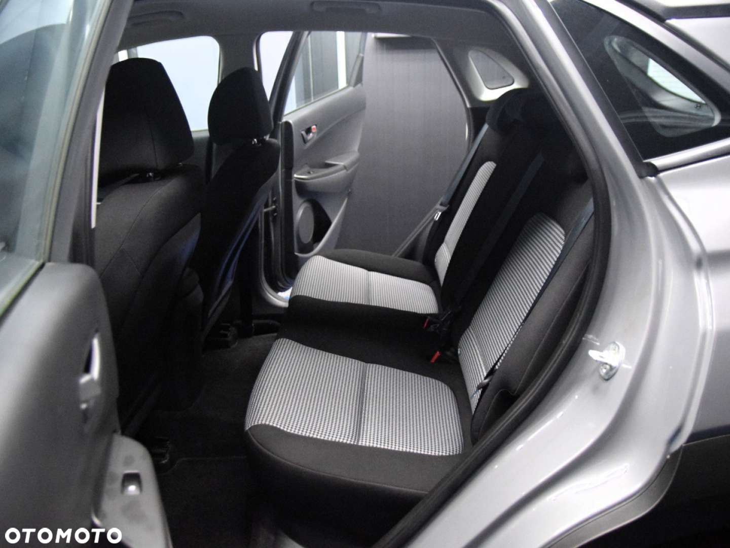 Hyundai Kona - 7