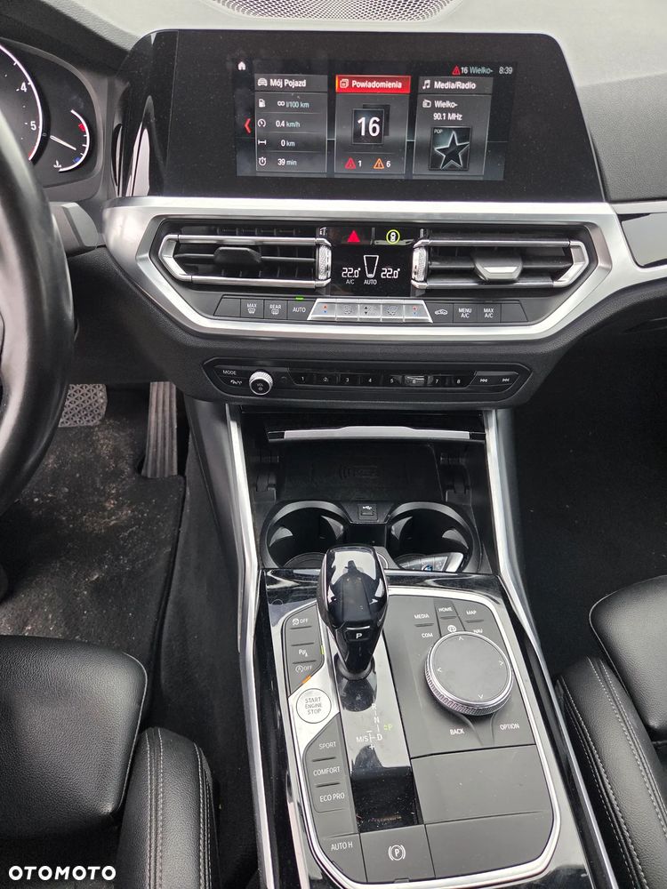 BMW Seria 3 320d xDrive Edition M Sport Shadow - 9