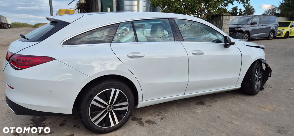 Mercedes-Benz CLA 180 - 6