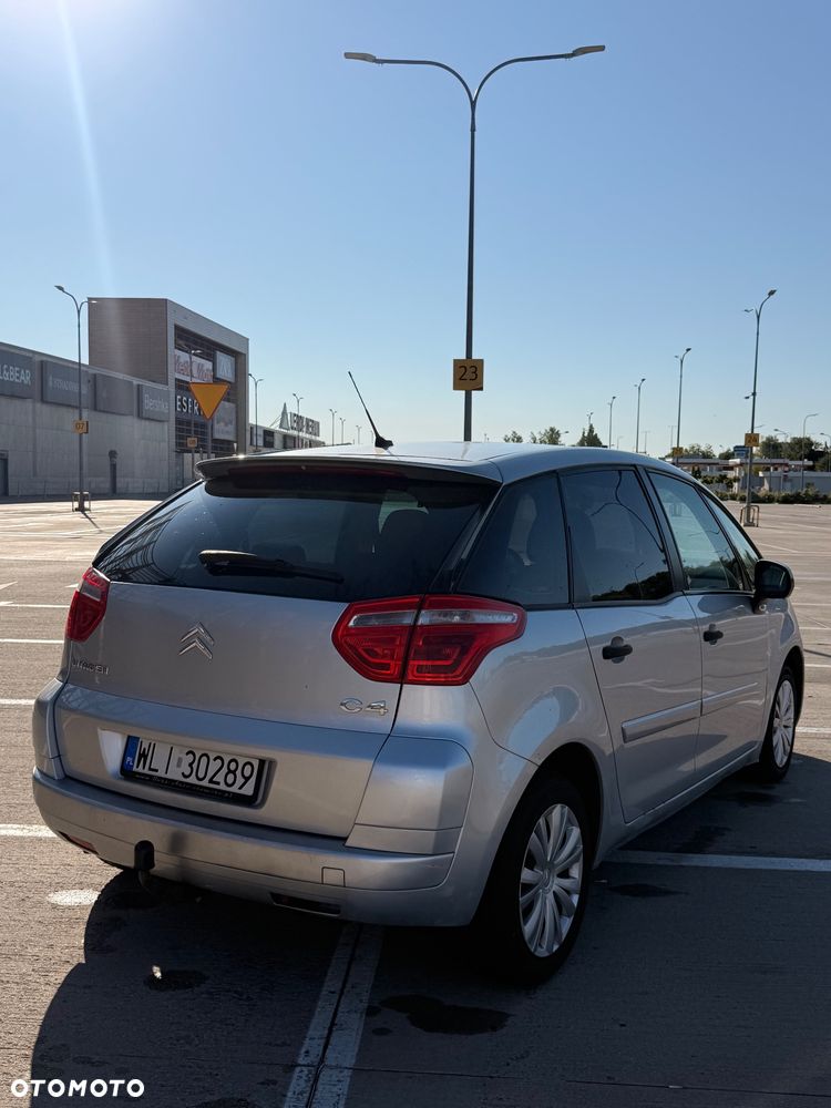 Citroën C4 1.6 HDi SX - 8