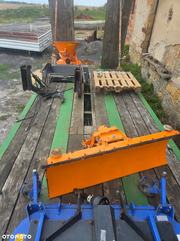 Iseki TH 426O komunalny - 33
