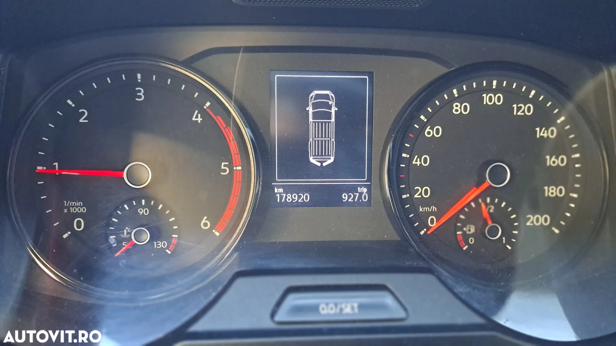 Volkswagen Crafter - 27
