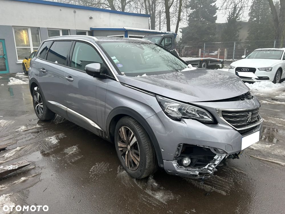 Peugeot 5008 PureTech 130 Active - 3