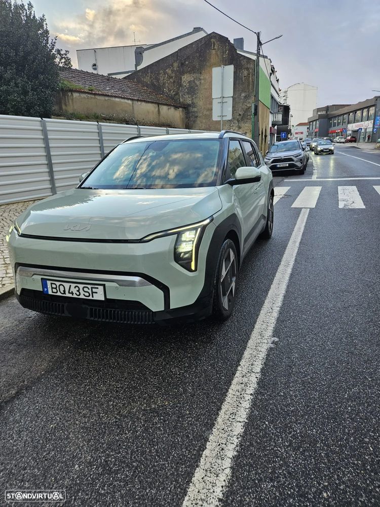 Kia EV3 81.4 kWh Tech - 8
