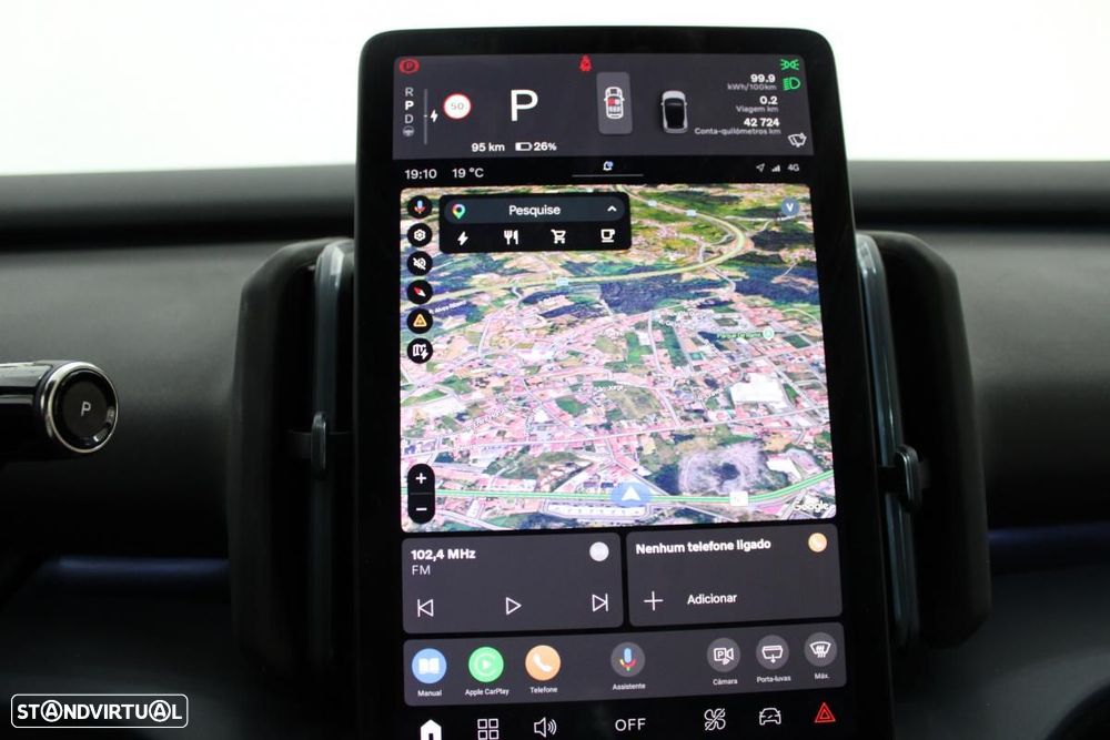 Volvo EX30 Single Motor Extended Range RWD Plus - 19