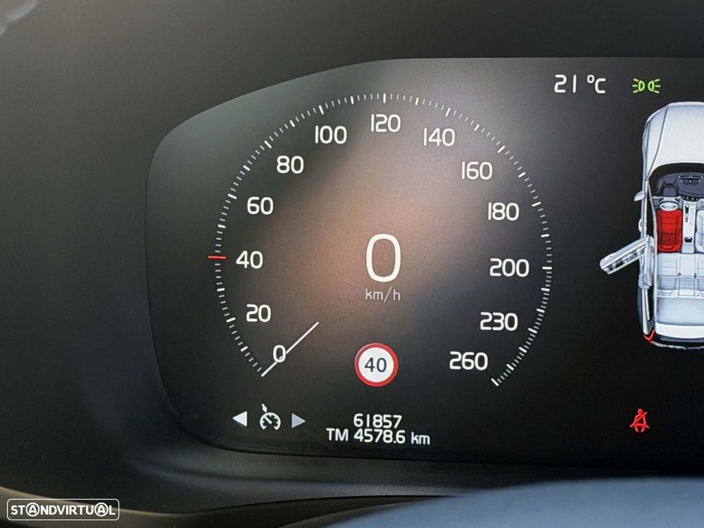 Volvo V60 2.0 T8 AWD TE Momentum Plus - 35