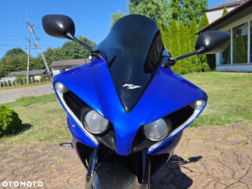 Yamaha YZF - 20