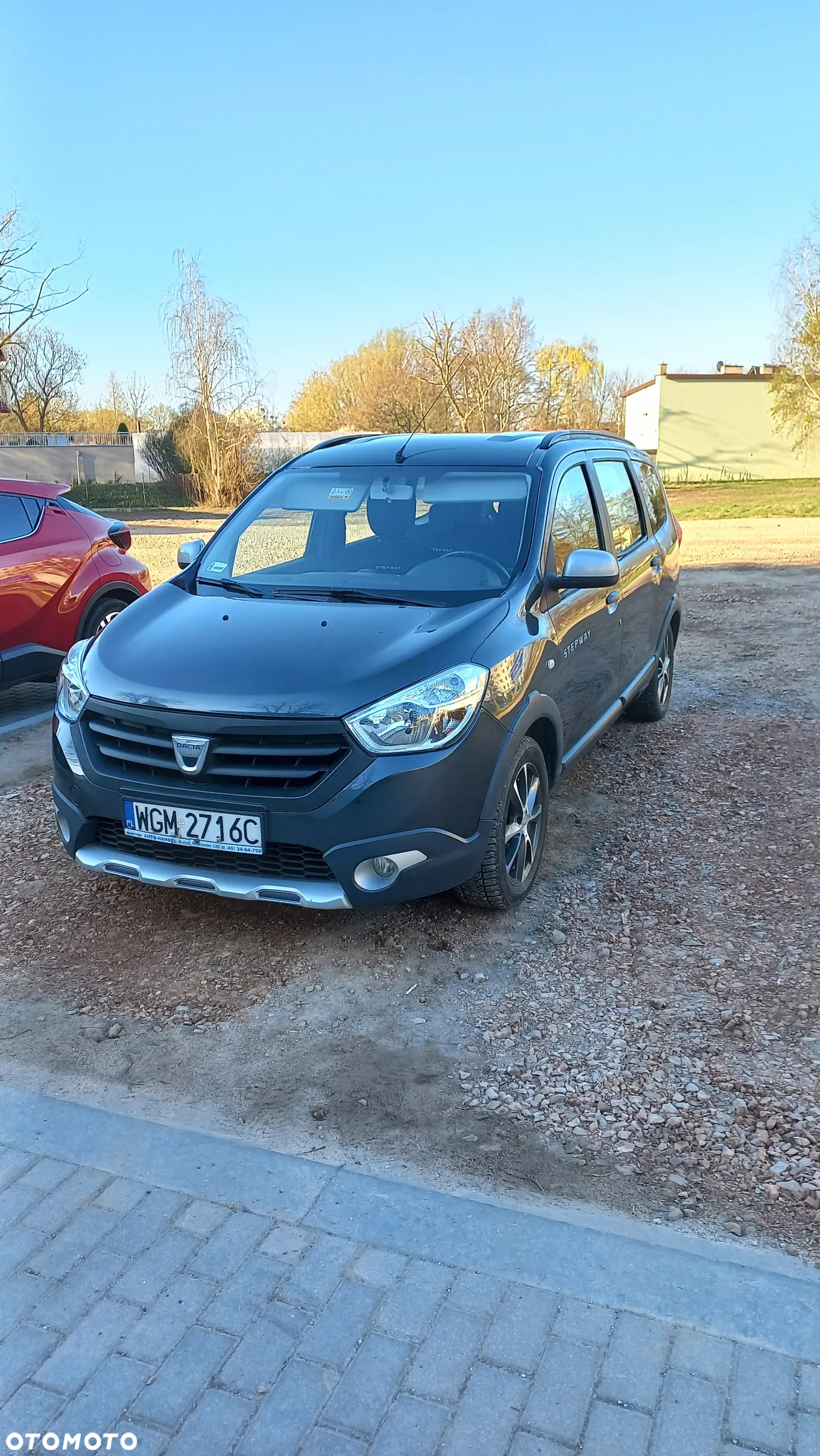 Dacia Lodgy 1.2 TCe Stepway - 6