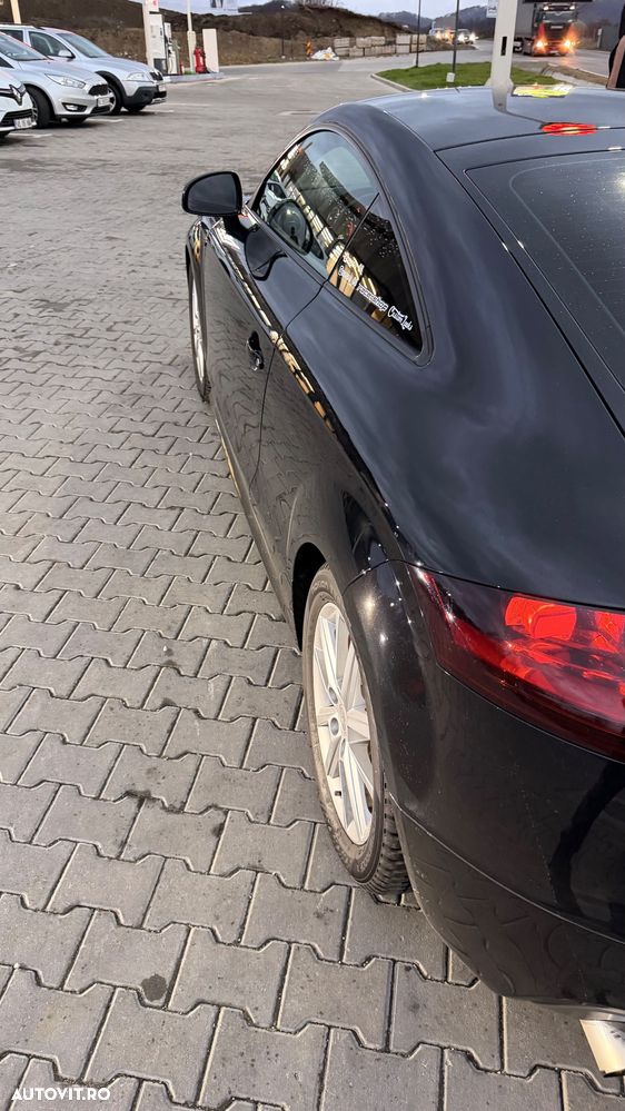 Audi TT Coupe 2.0 TDI quattro - 9