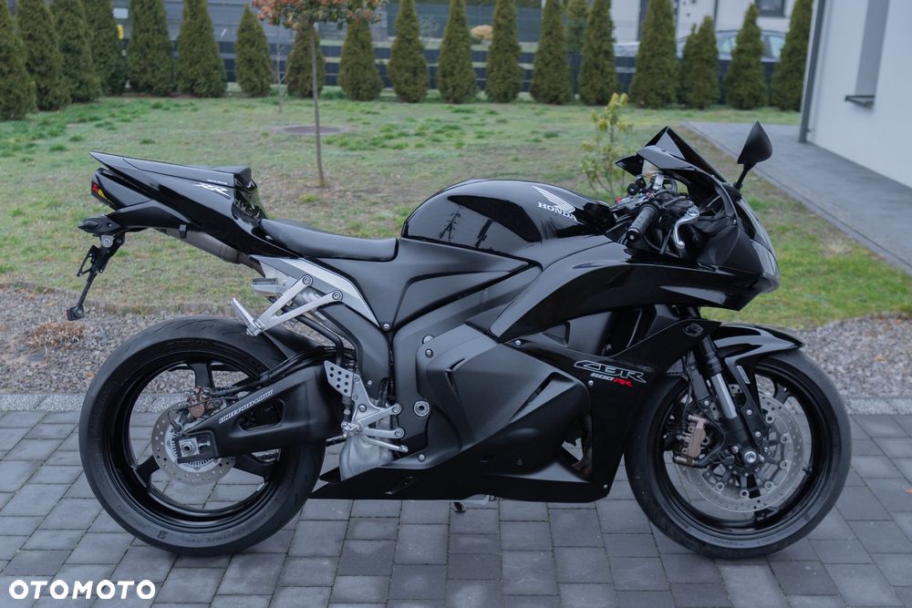 Honda CBR - 3