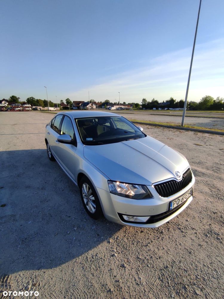 Skoda Octavia 1.6 TDI Edition - 11