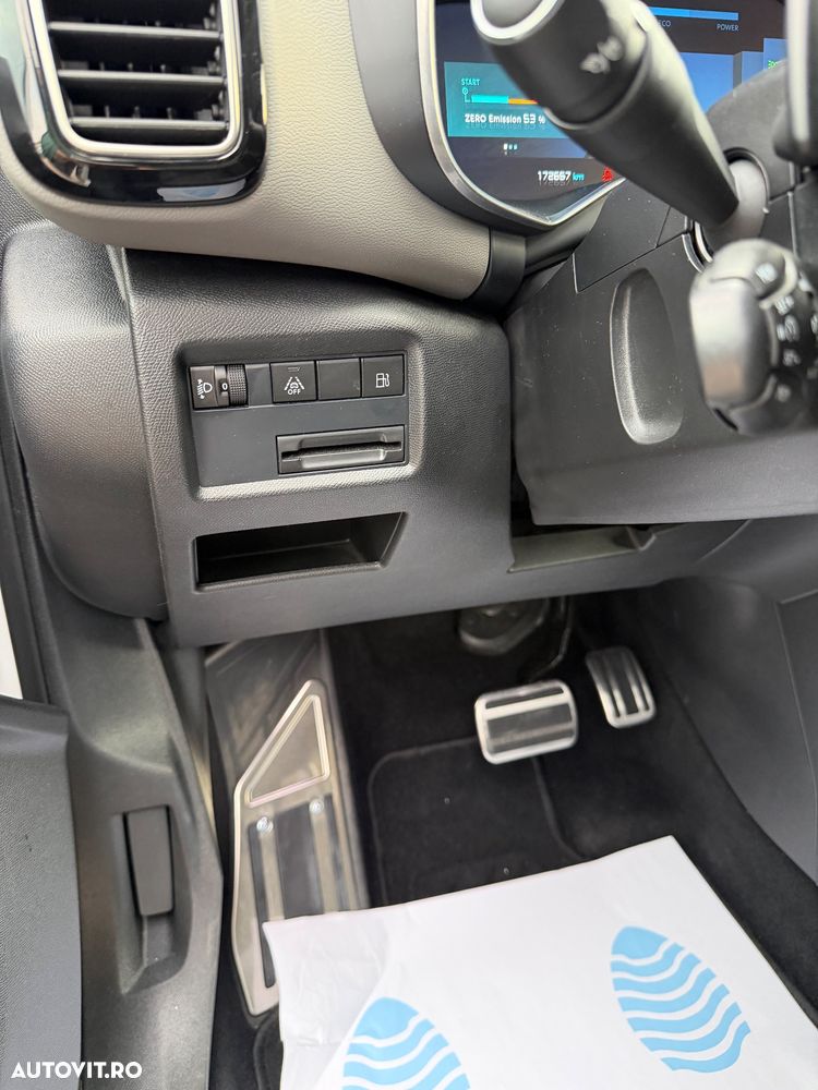 Citroën C5 Aircross 1.6 PHeV FWD 225 EAT8 Shine - 26