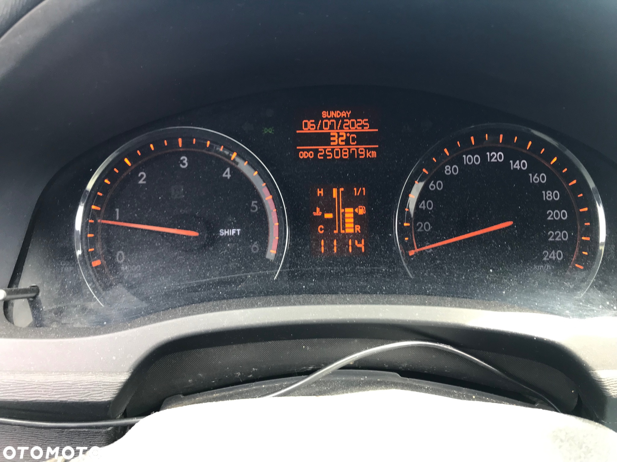 Toyota Avensis 2.0 D-4D 2010 - 6