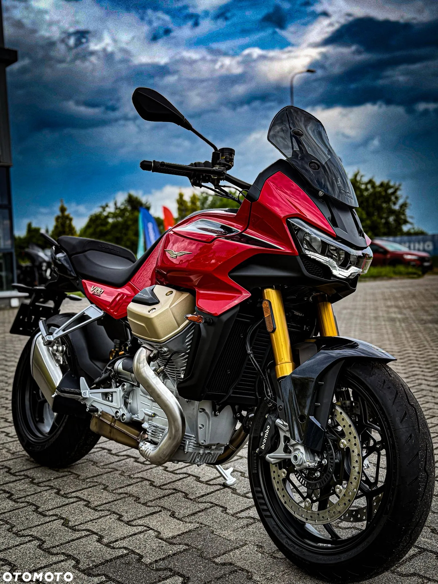 Moto Guzzi V100 Mandello - 9