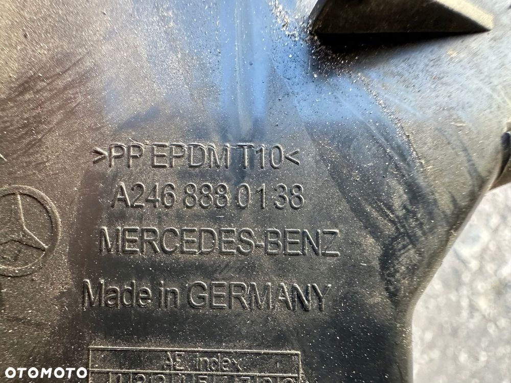 MERCEDES W246 B KLASA WLOT POWIETRZA PRAWY A2468880138 - 3