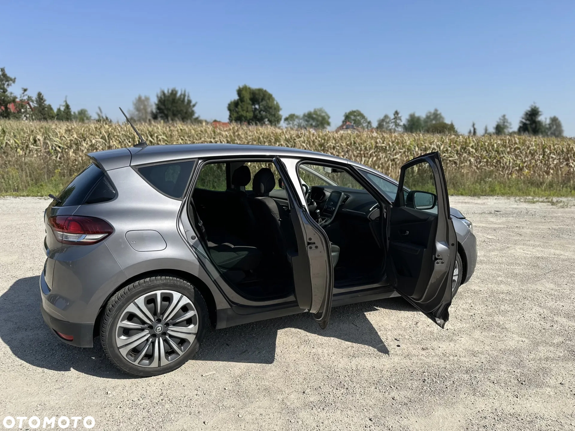 Renault Scenic 1.3 TCe FAP Life - 12