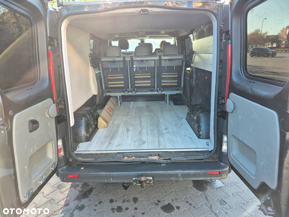 Opel Vivaro - 19